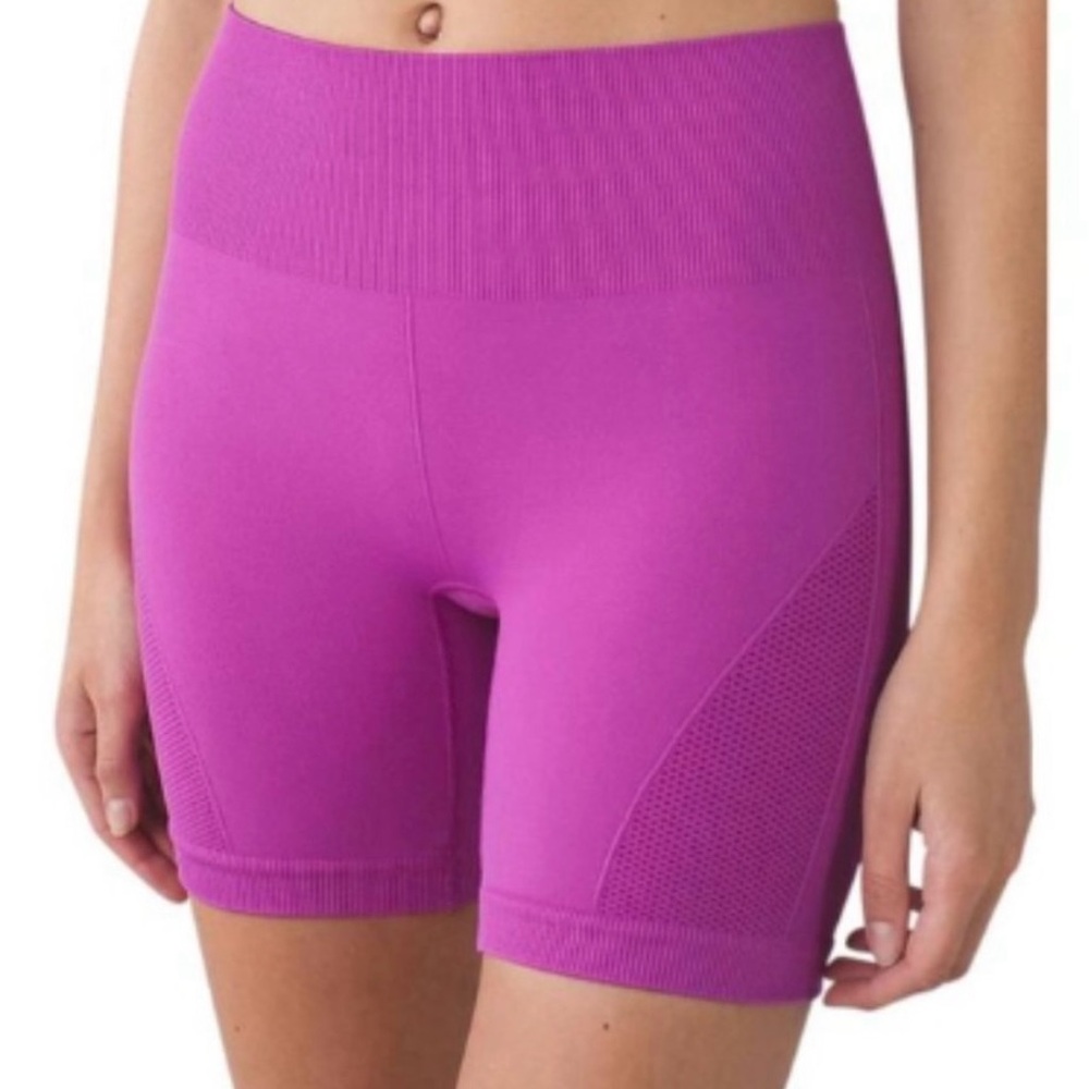 Lululemon Sculpt Short Biker Ribbed Ultra Violet Pink Purple Seamless Size 4
